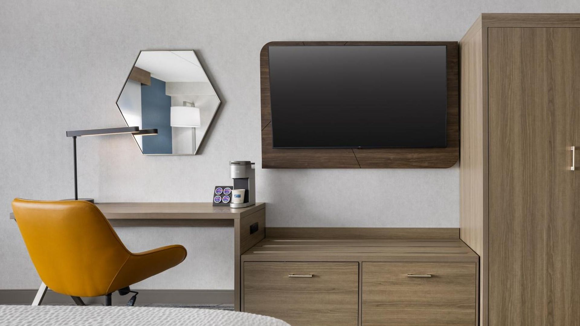 Express & East-orleans By Ihg