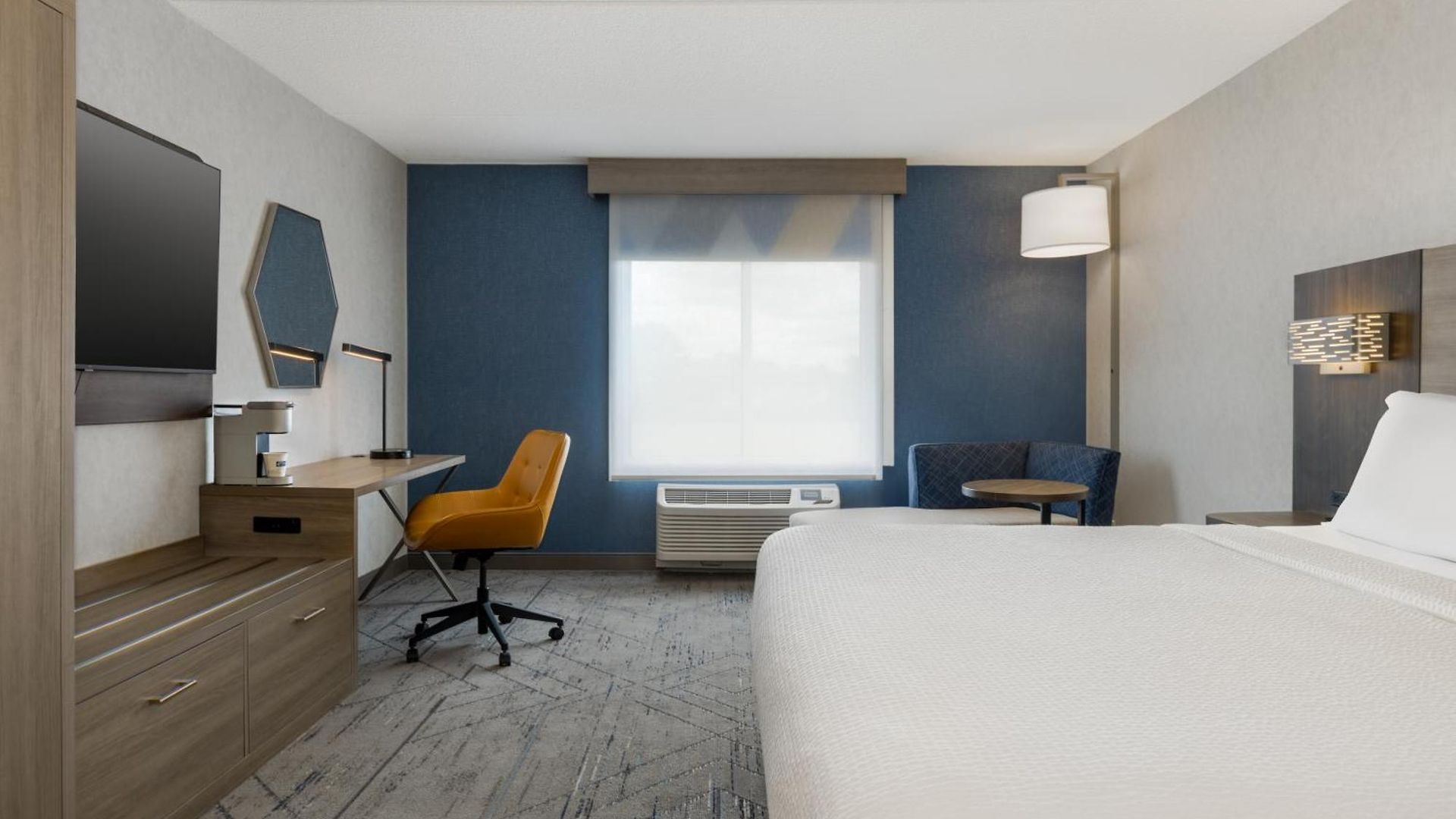 Express & East-orleans By Ihg Hotel