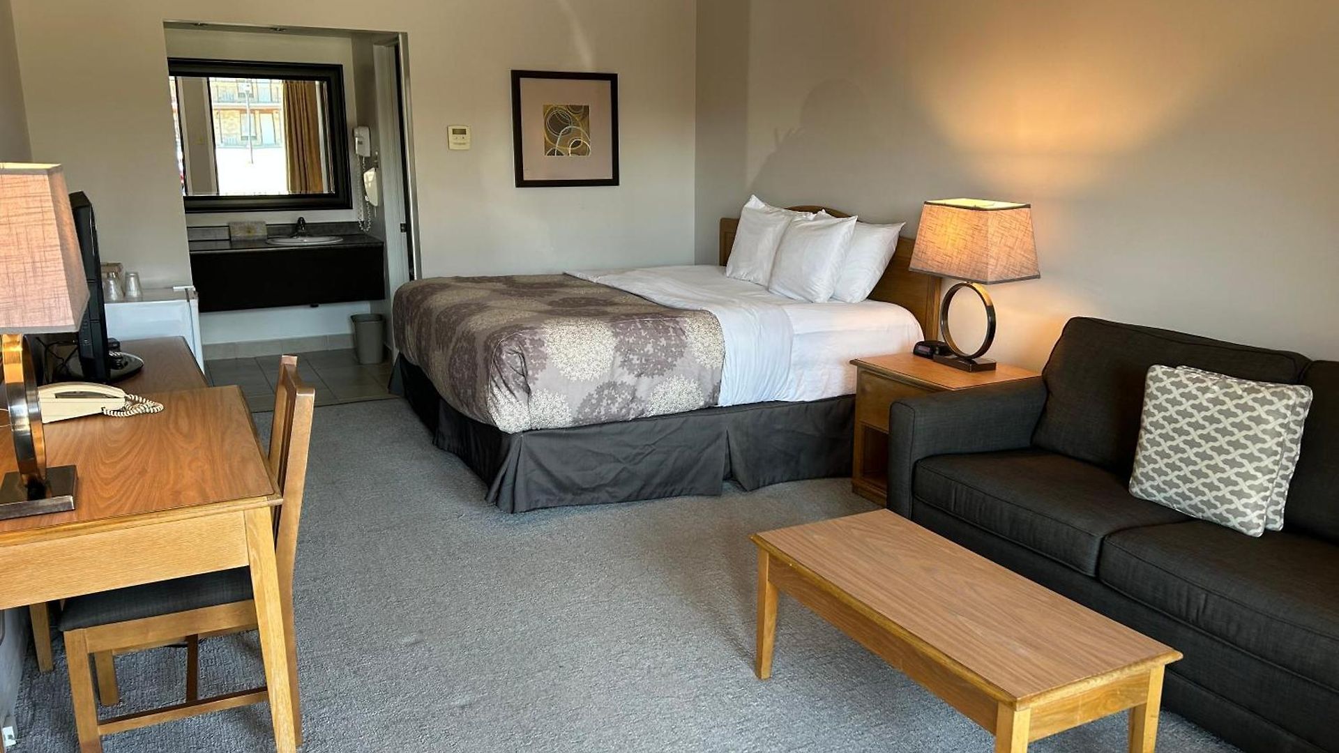 Rideau Heights Bed & Breakfast 2*