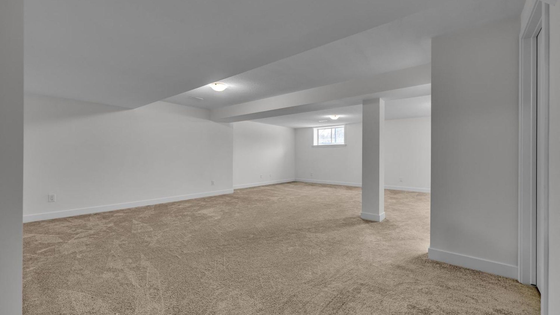 Holiday home Modern 4br Executive Near Airport And Downtown