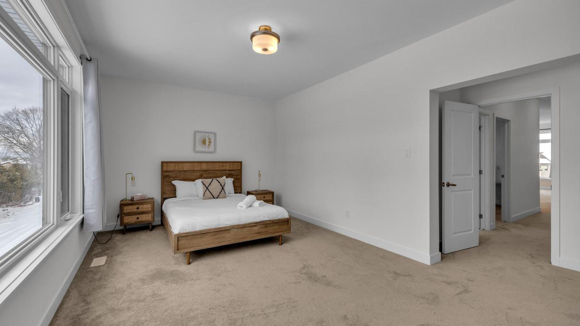 Holiday home Modern 4br Executive Near Airport And Downtown *