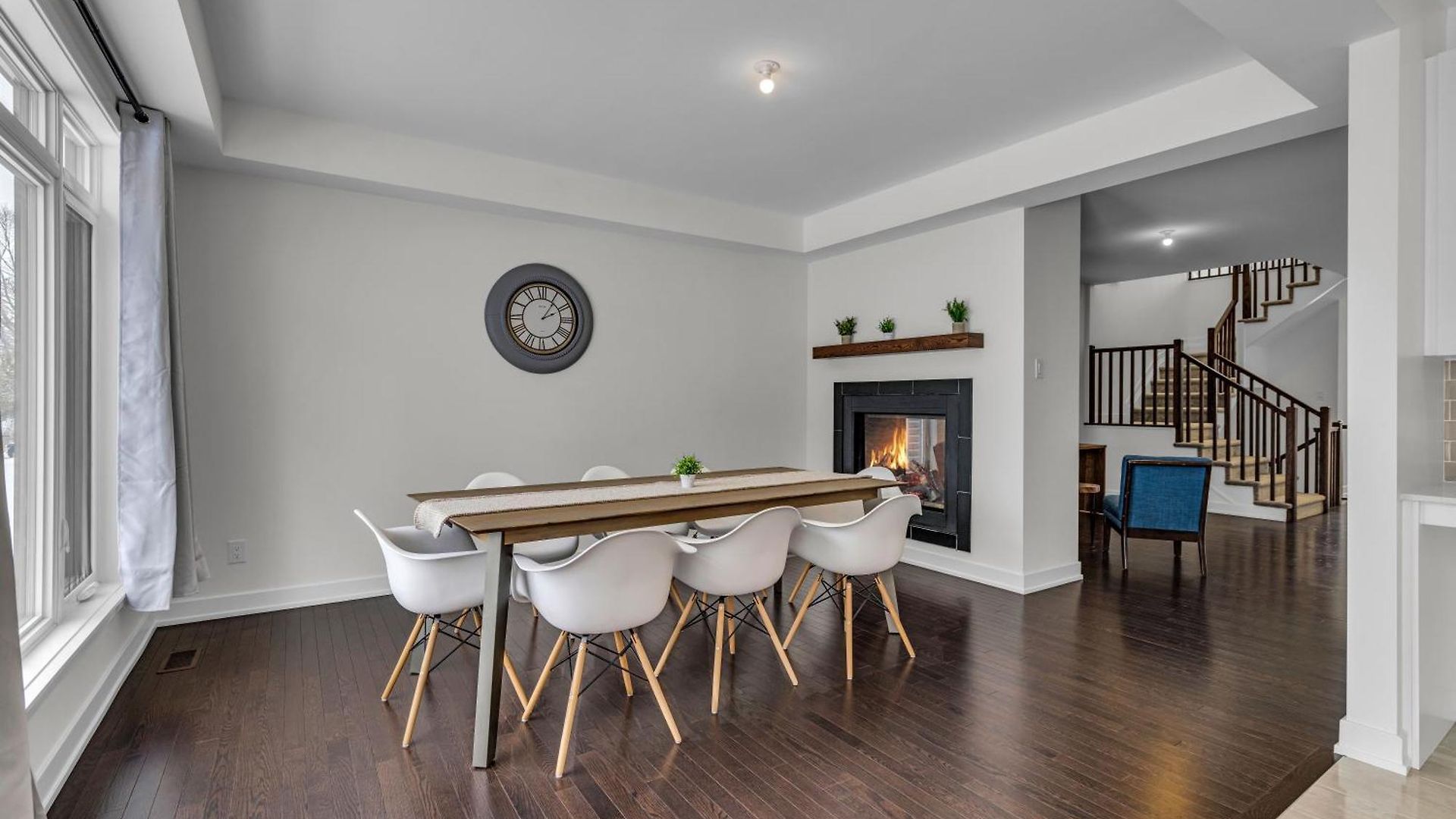Modern 4br Executive Near Airport And Downtown Holiday home Ottawa