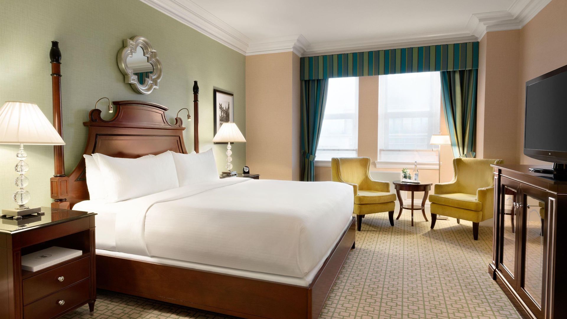 Fairmont Chateau Laurier Hotel Ottawa