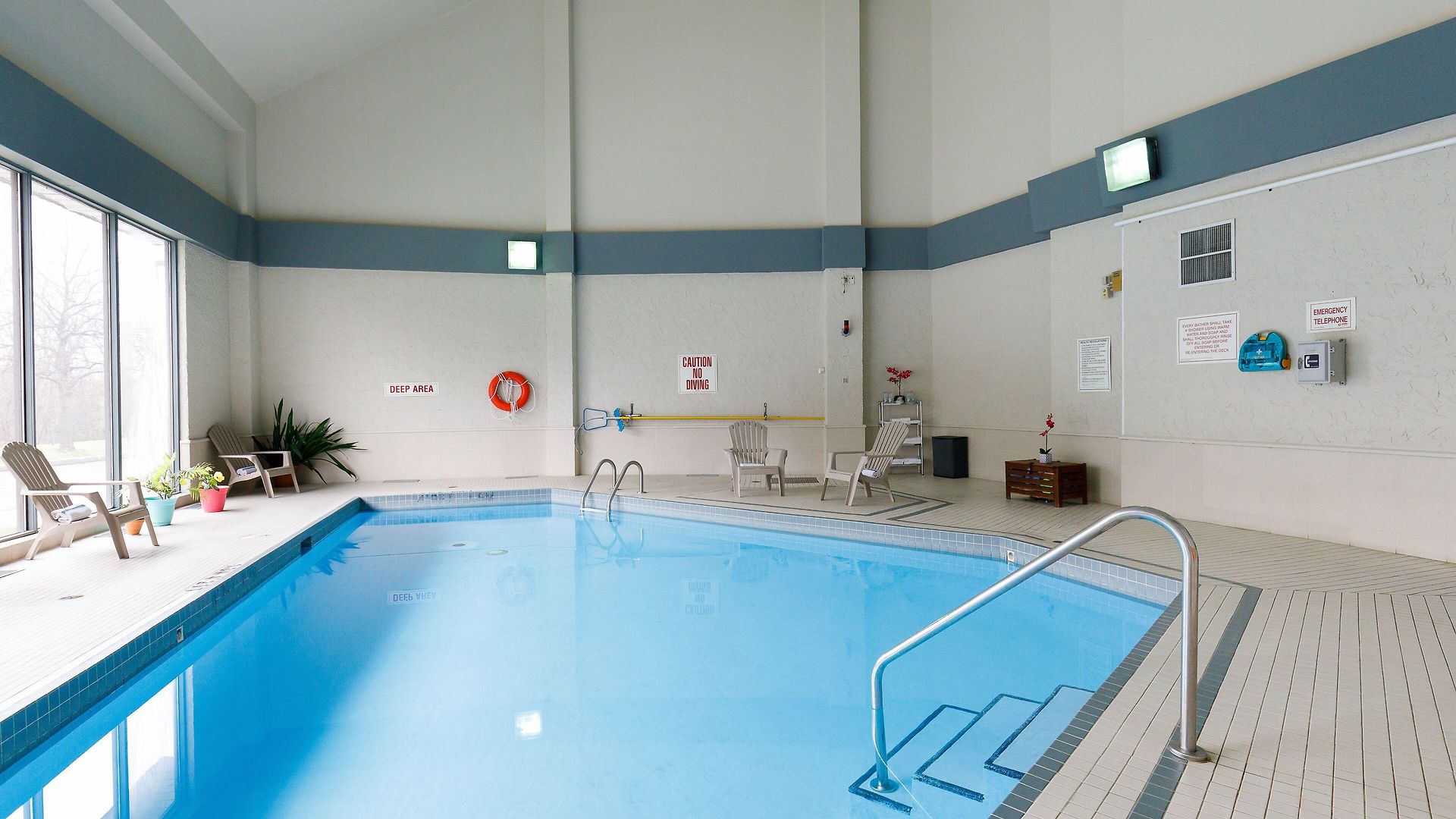 Travelodge By Wyndham East Hotel
