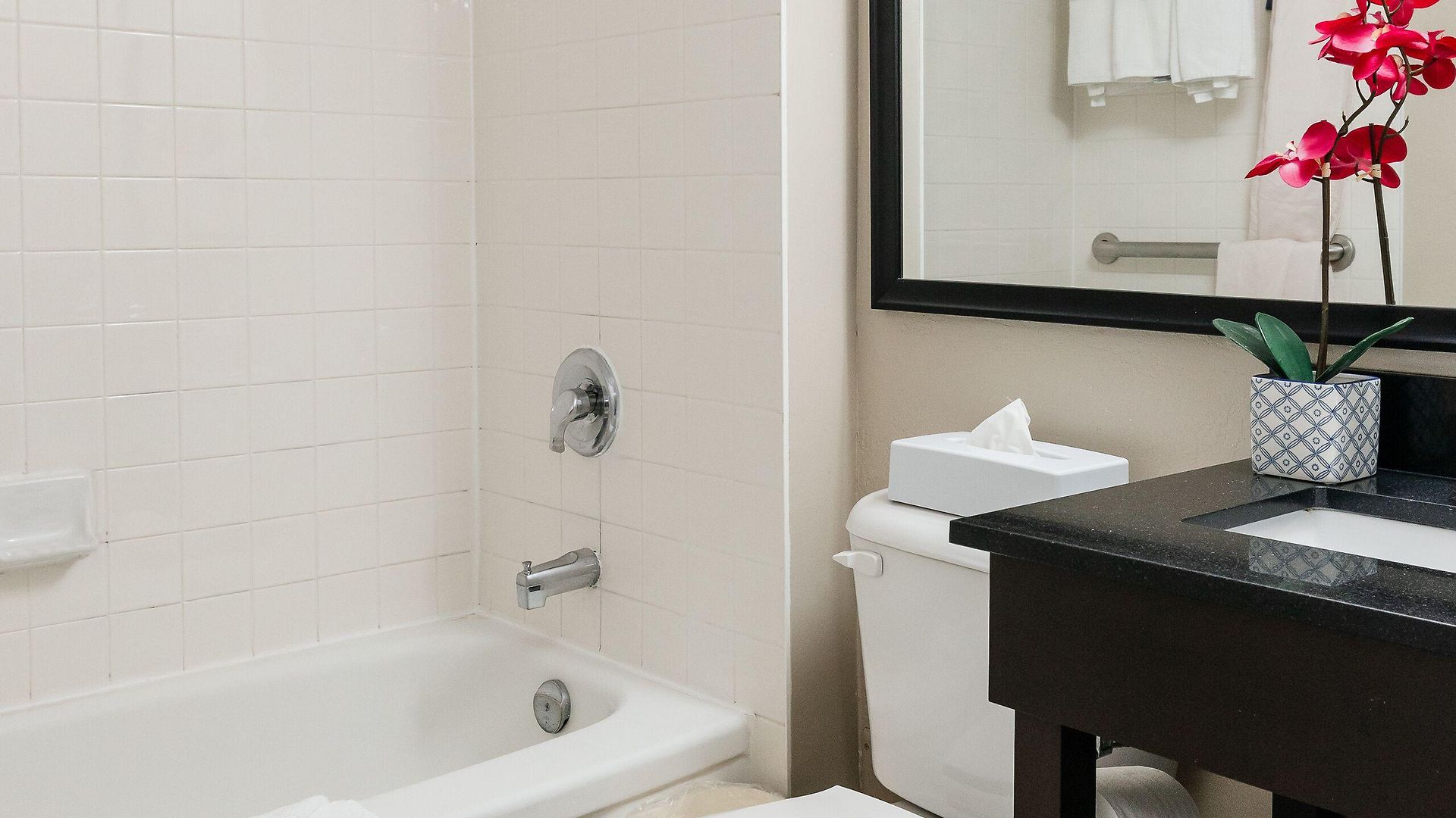 Travelodge By Wyndham East Ottawa