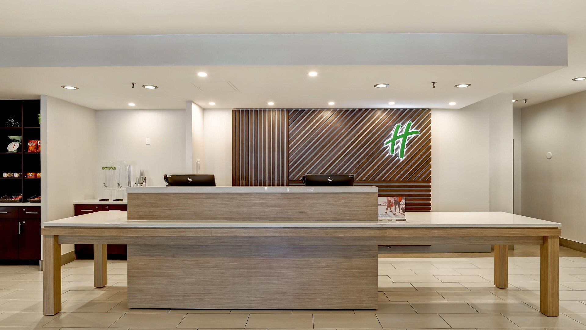 Hotel - Dwtn - Parliament Hill By Ihg