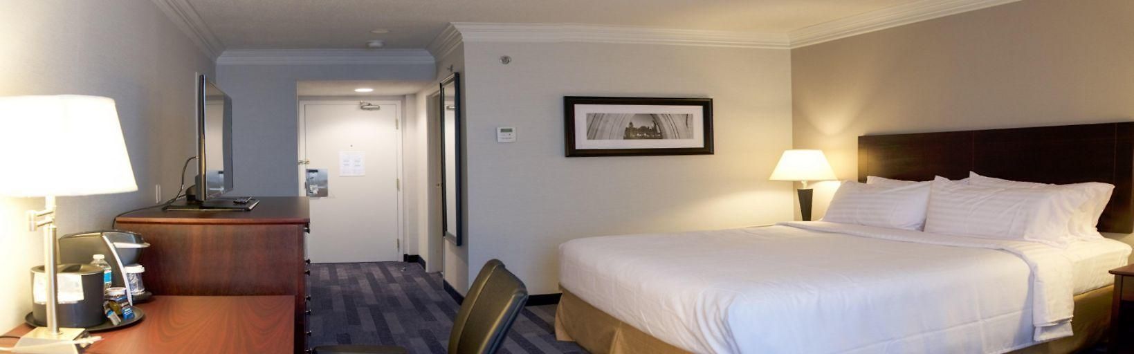 Hotel East By Ihg 4*
