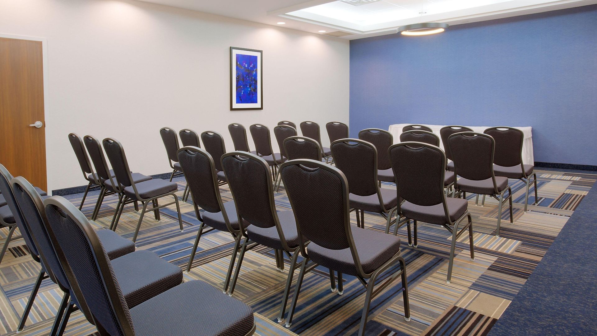 East By Ihg Ottawa