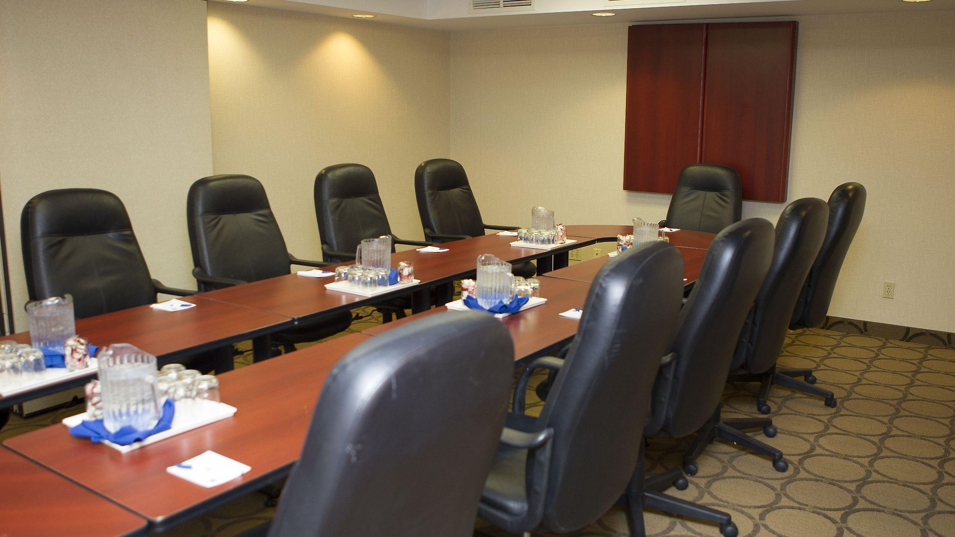 Inn Comfort Kanata West 4*