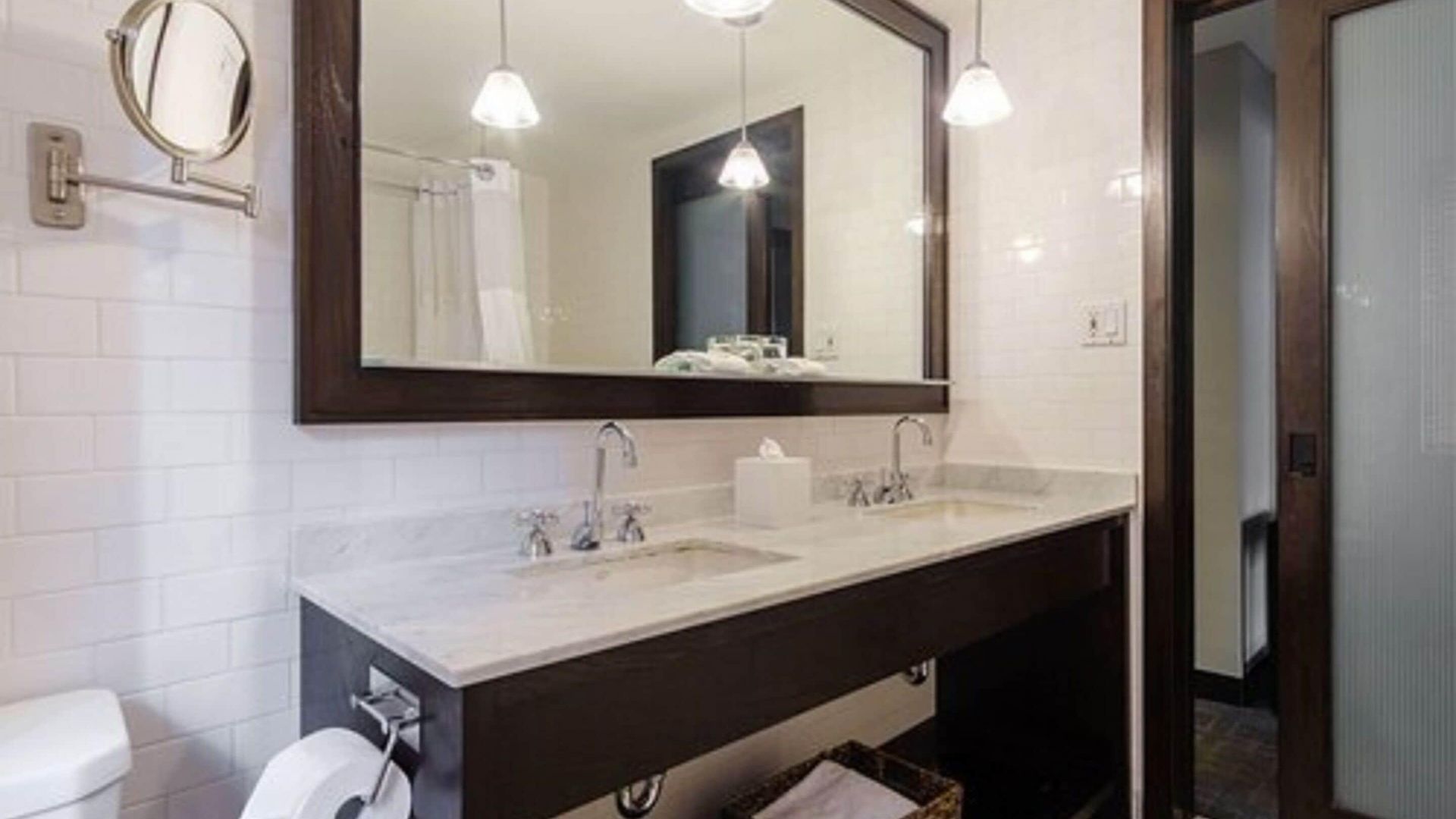 Arc The 4* Ottawa