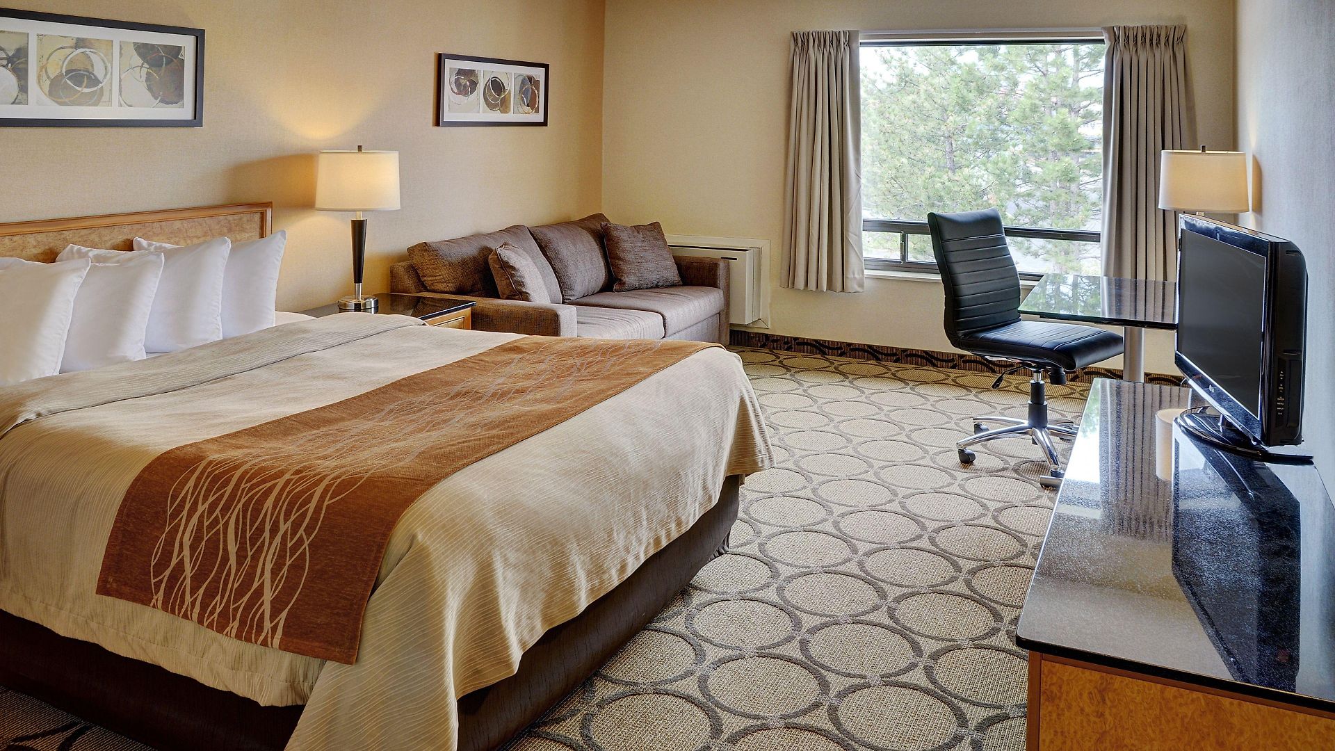 Inn Comfort East