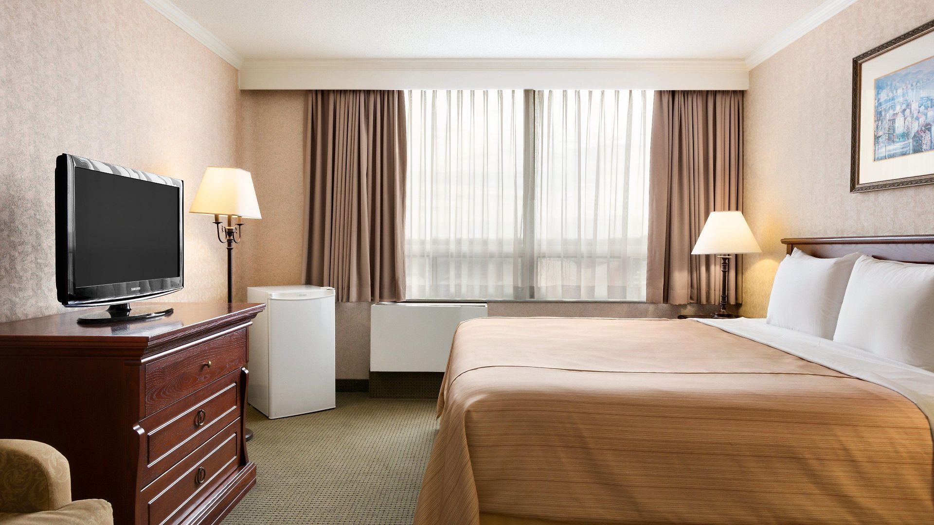 Days By Wyndham West Ottawa