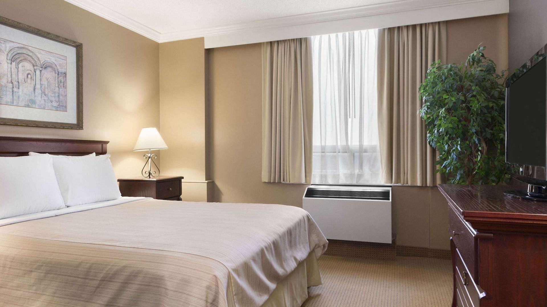 Days By Wyndham West 3*