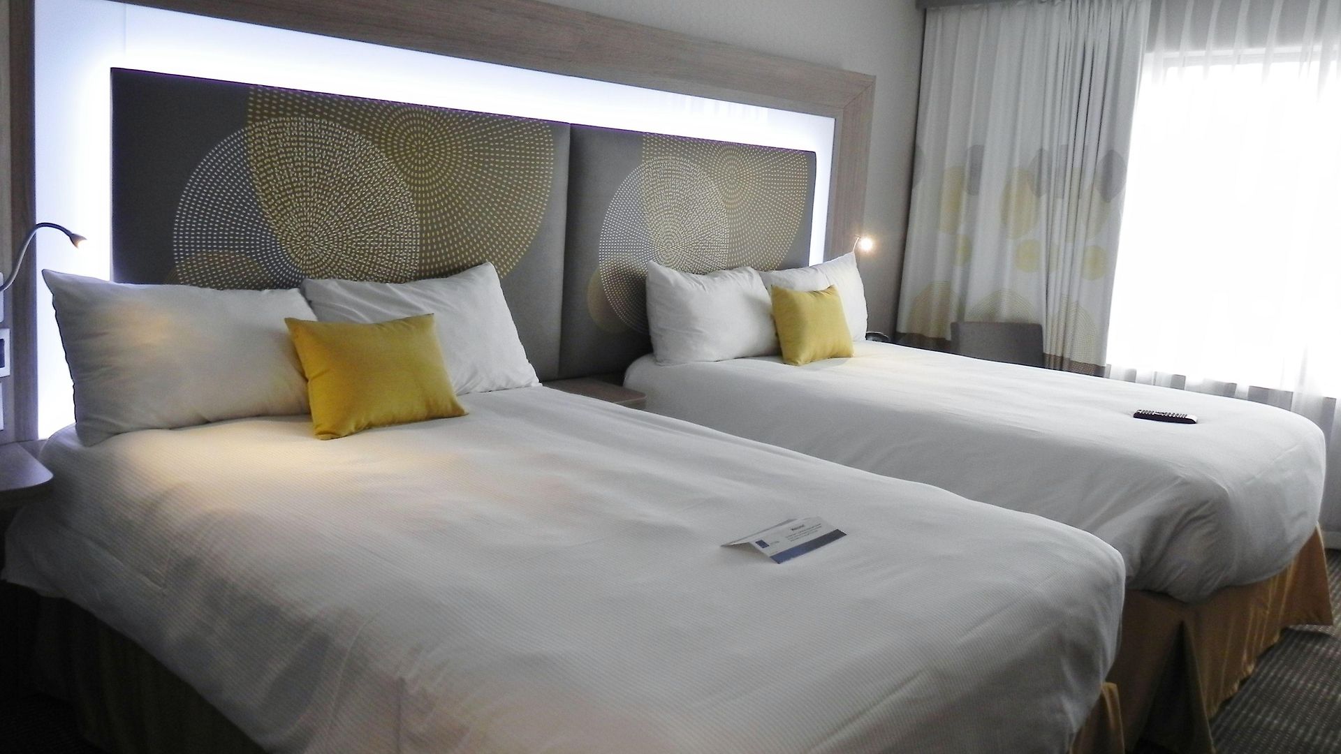 Doubletree By Hilton Downtown Ottawa