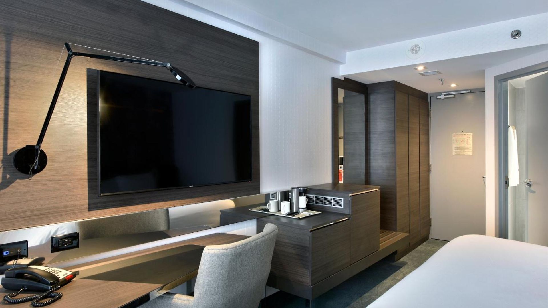 Hotel Doubletree By Hilton Downtown 4*