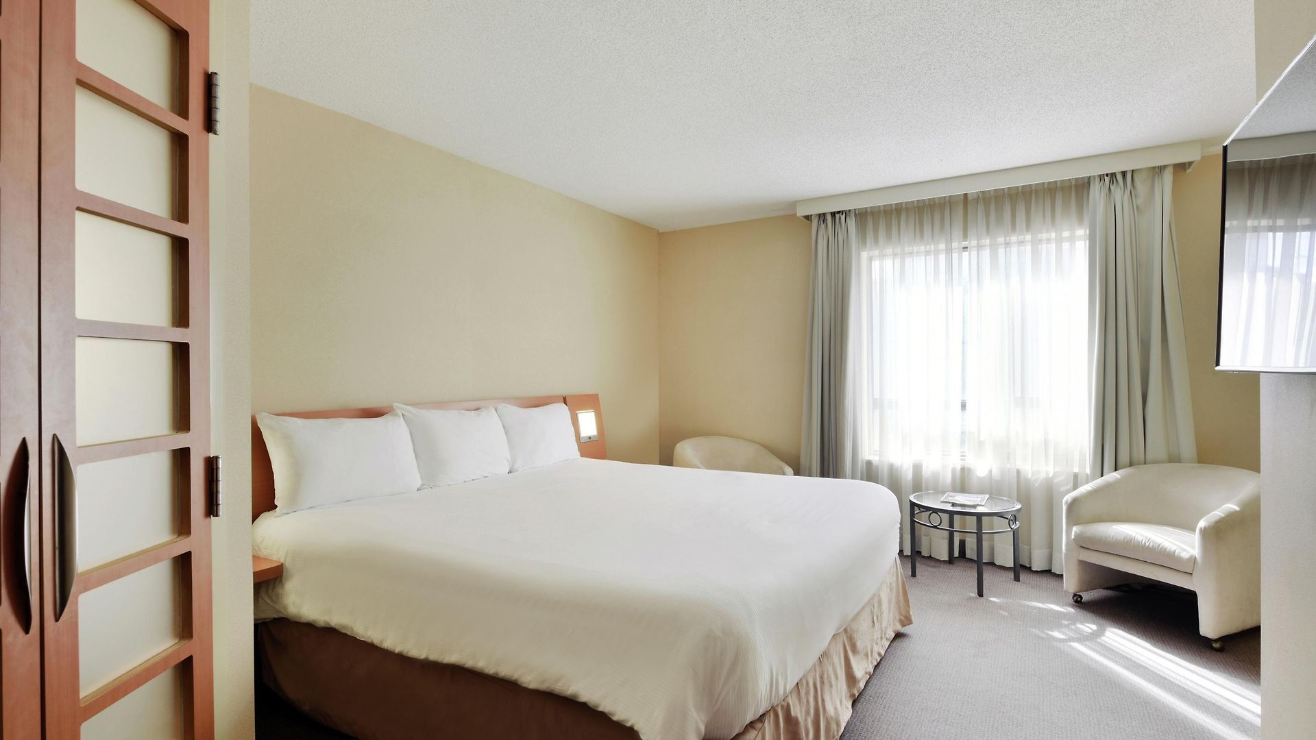 Hotel Doubletree By Hilton Downtown 4*