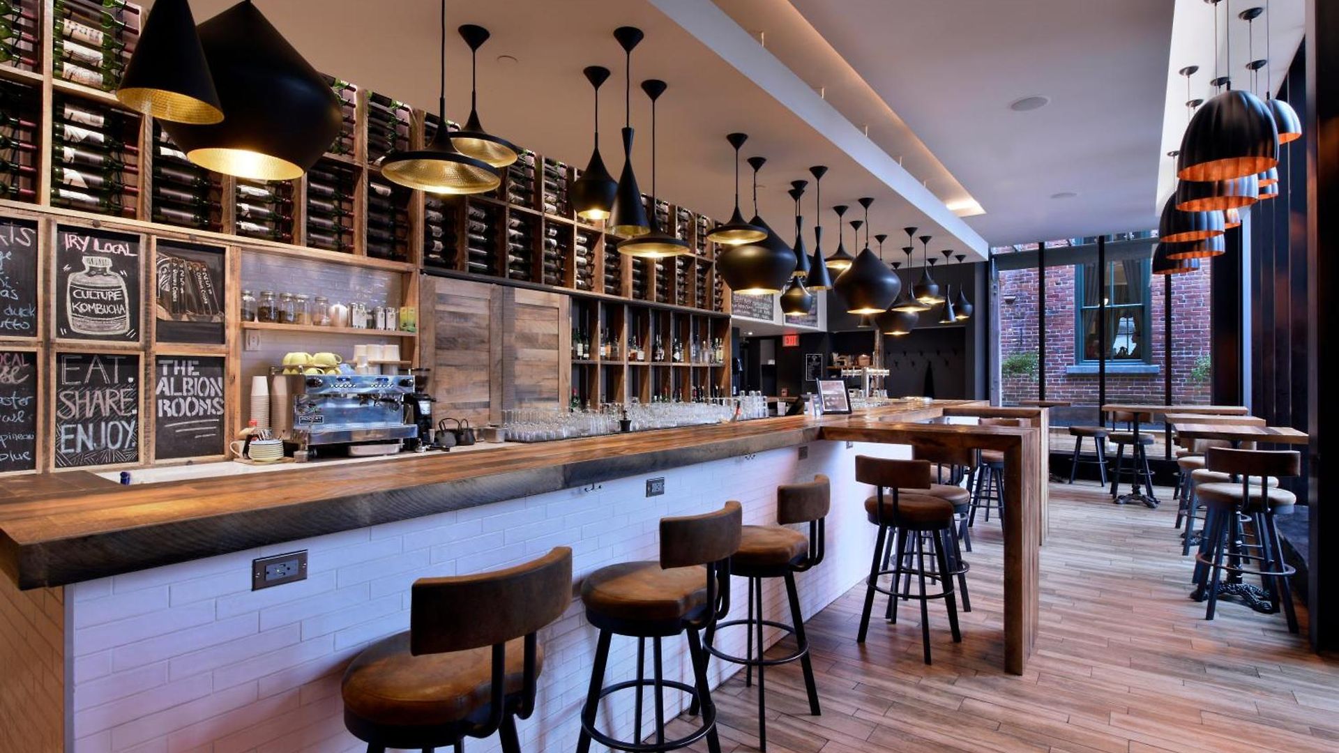 Hotel Doubletree By Hilton Downtown 4*