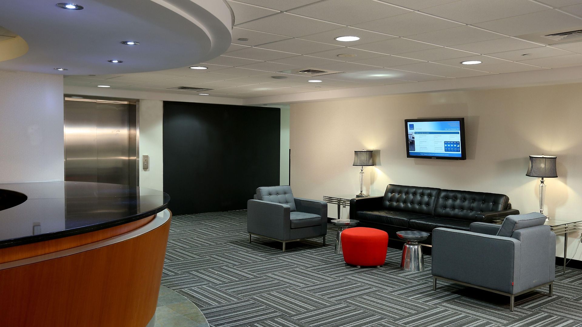 Doubletree By Hilton Downtown Hotel Ottawa