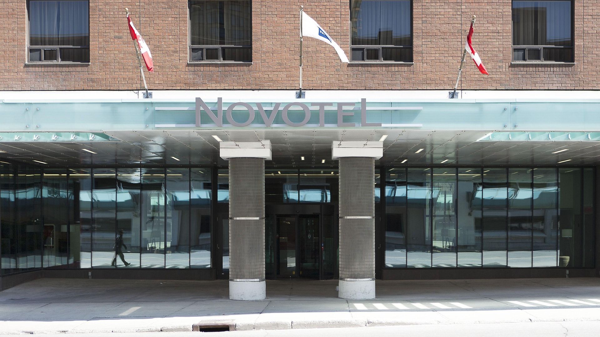 Doubletree By Hilton Downtown Hotel Ottawa