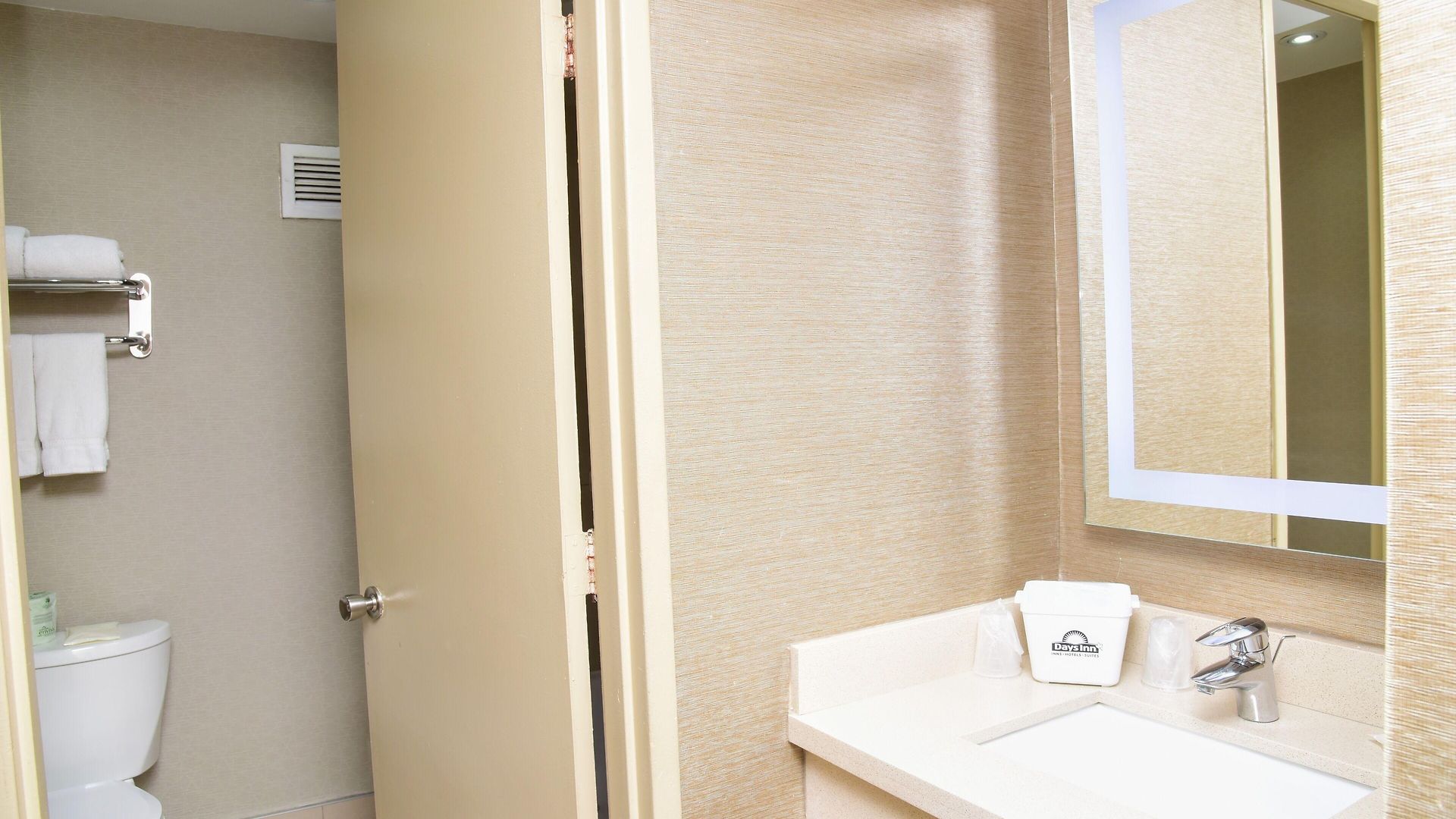 Hotel Days By Wyndham 3*