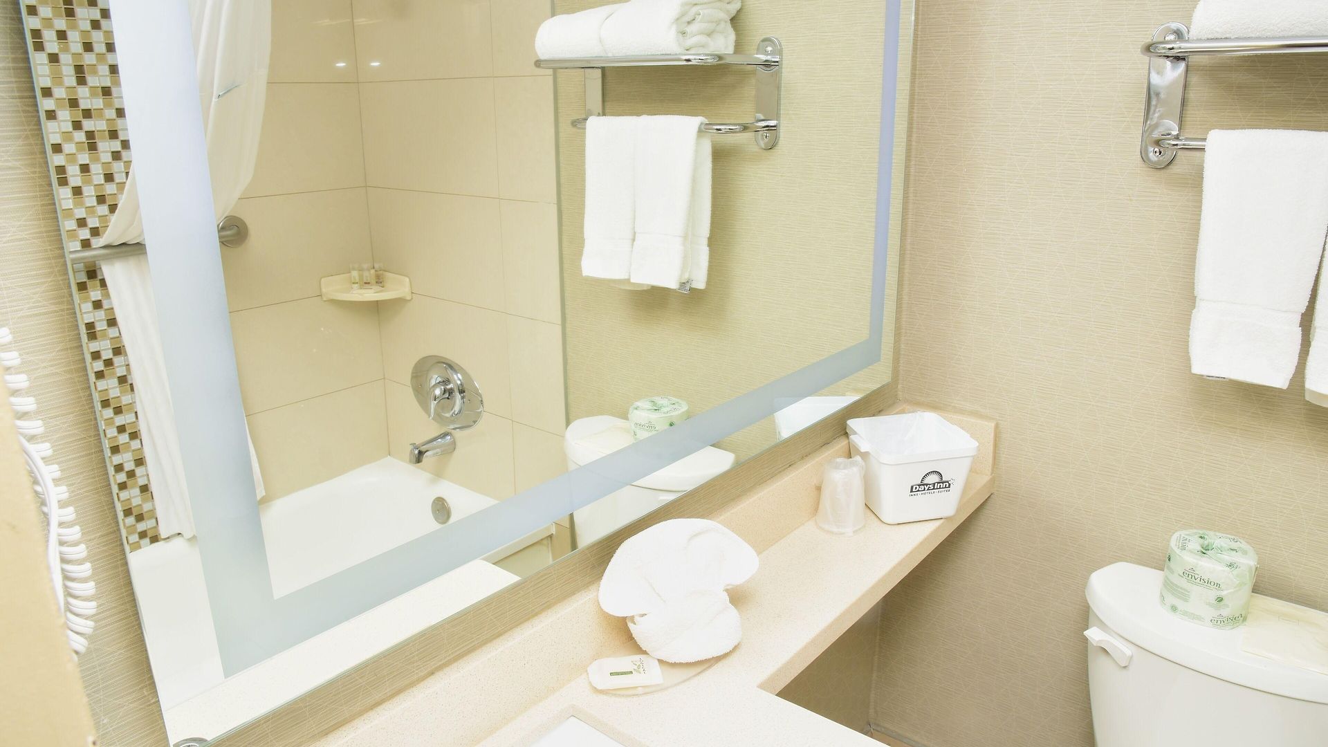 Days By Wyndham Ottawa