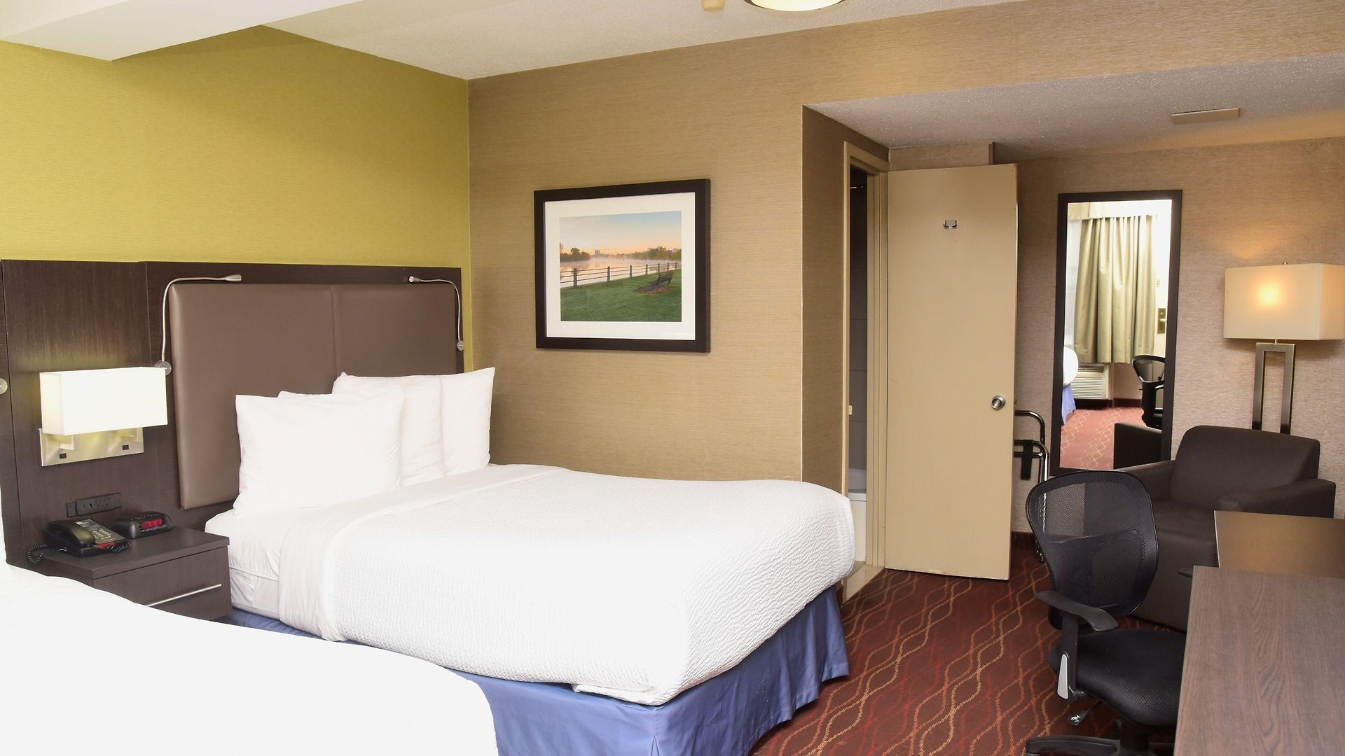 Days By Wyndham Hotel