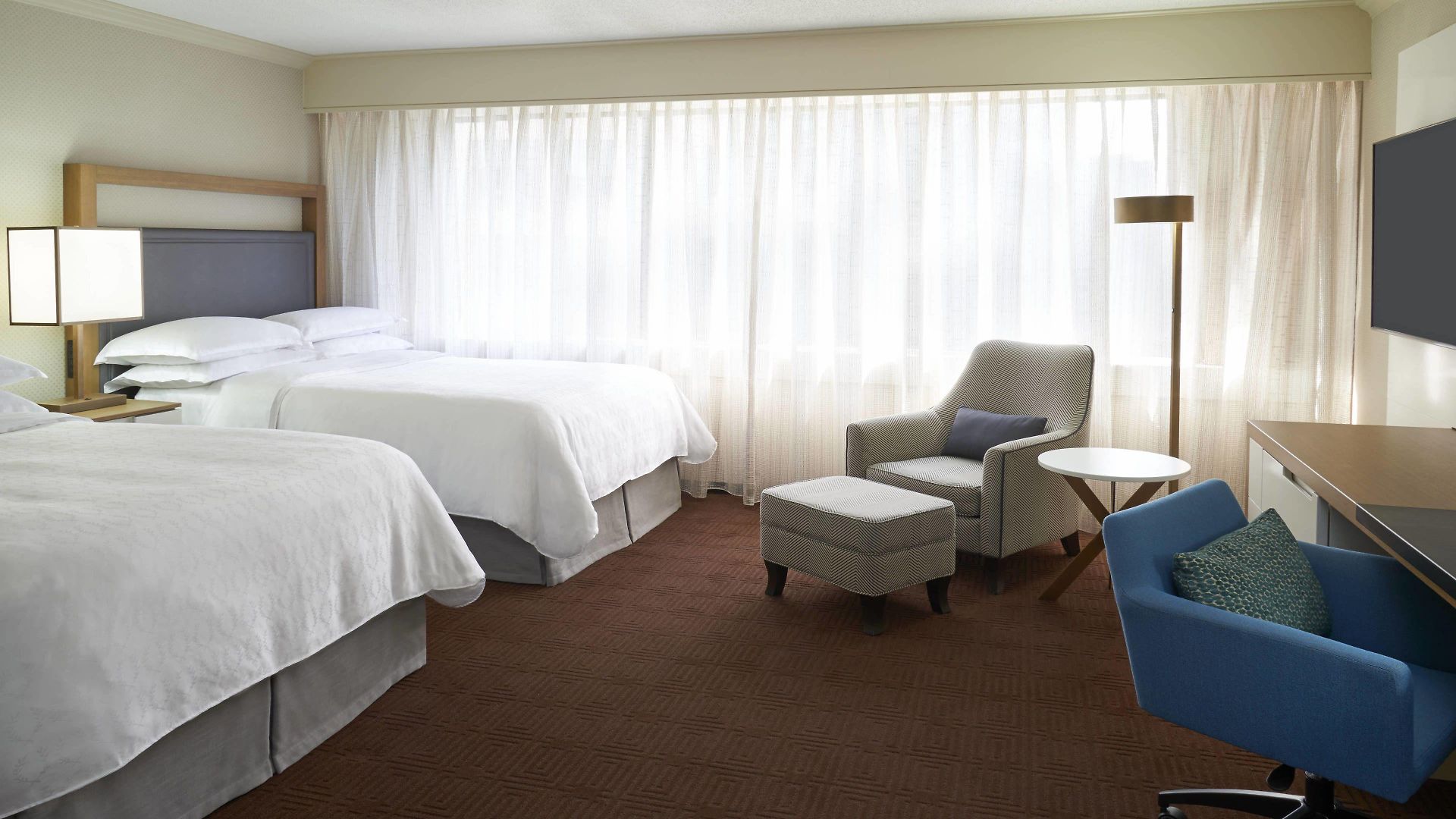 Sheraton 4*