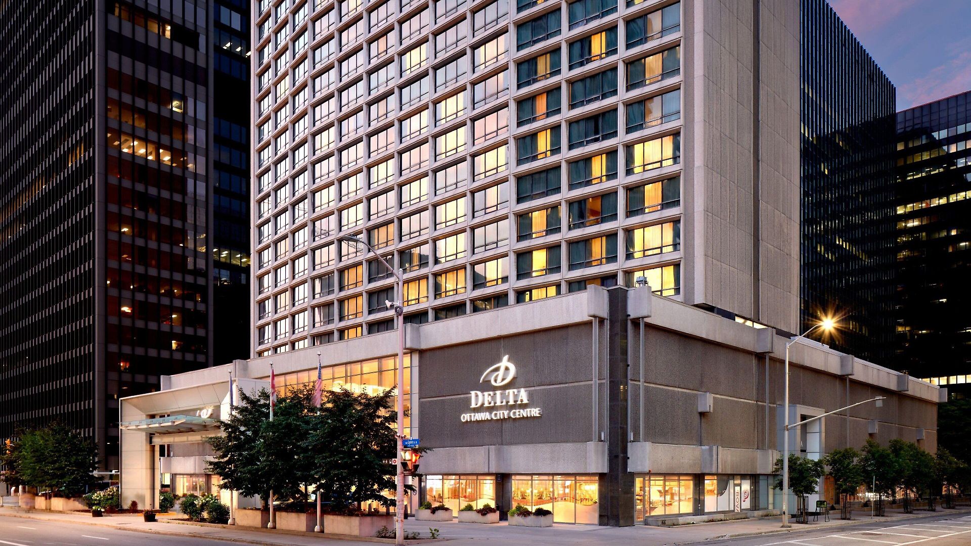 Delta By Marriott Centre Hotel 4*