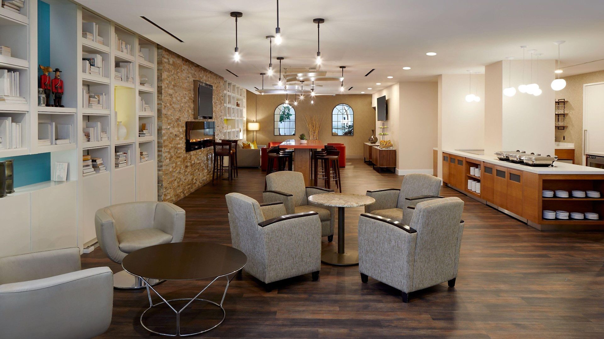 Delta By Marriott Centre 4*