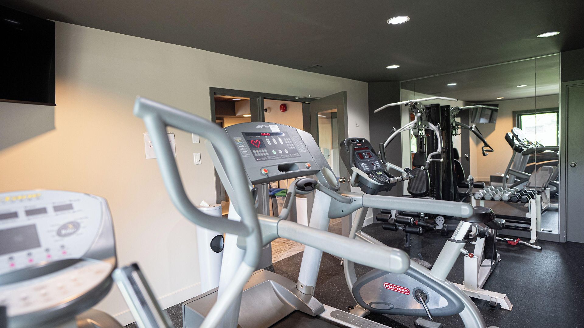 Ramada By Wyndham On The Rideau Hotel Ottawa