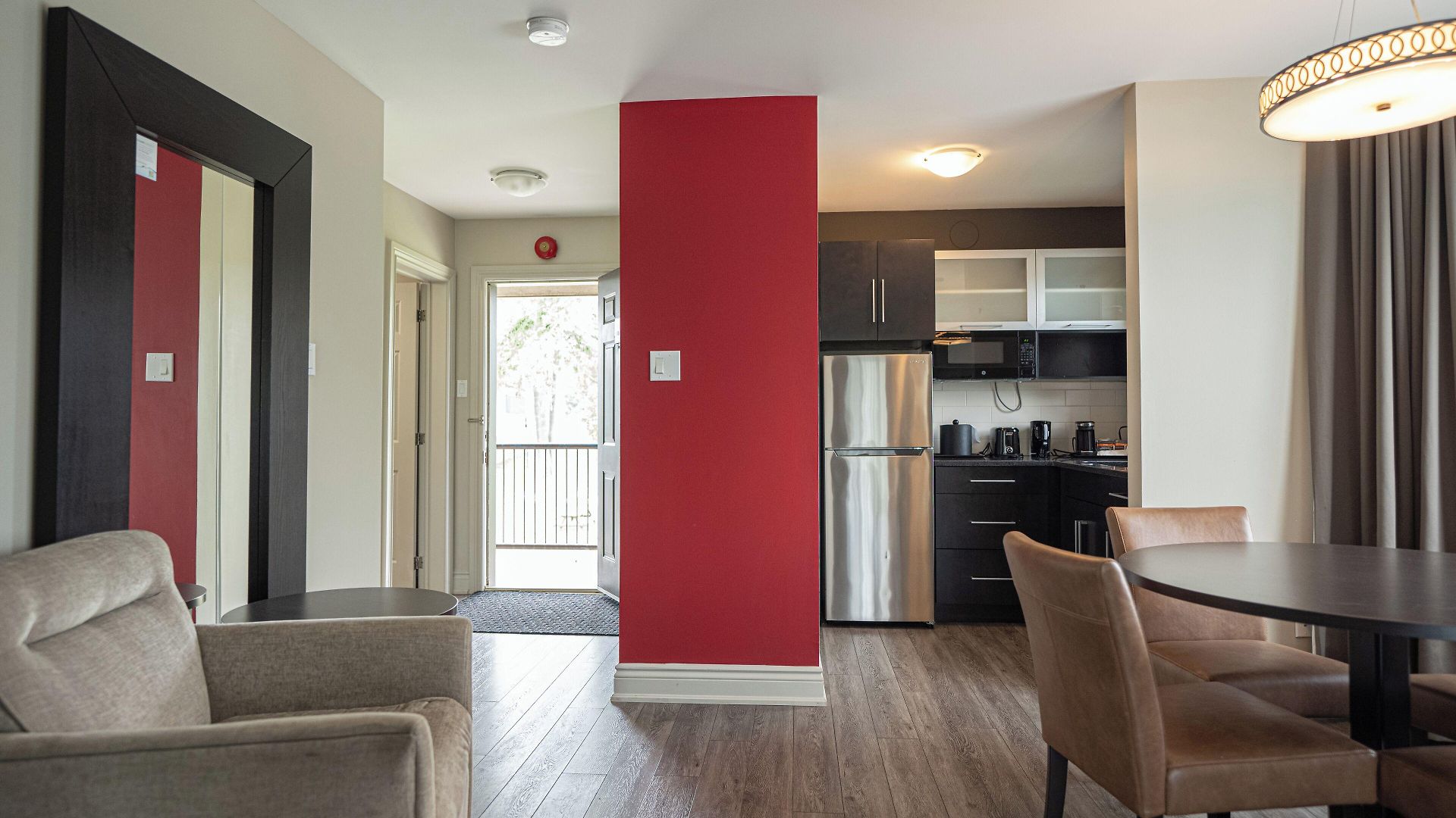 Hotel Ramada By Wyndham On The Rideau 3*