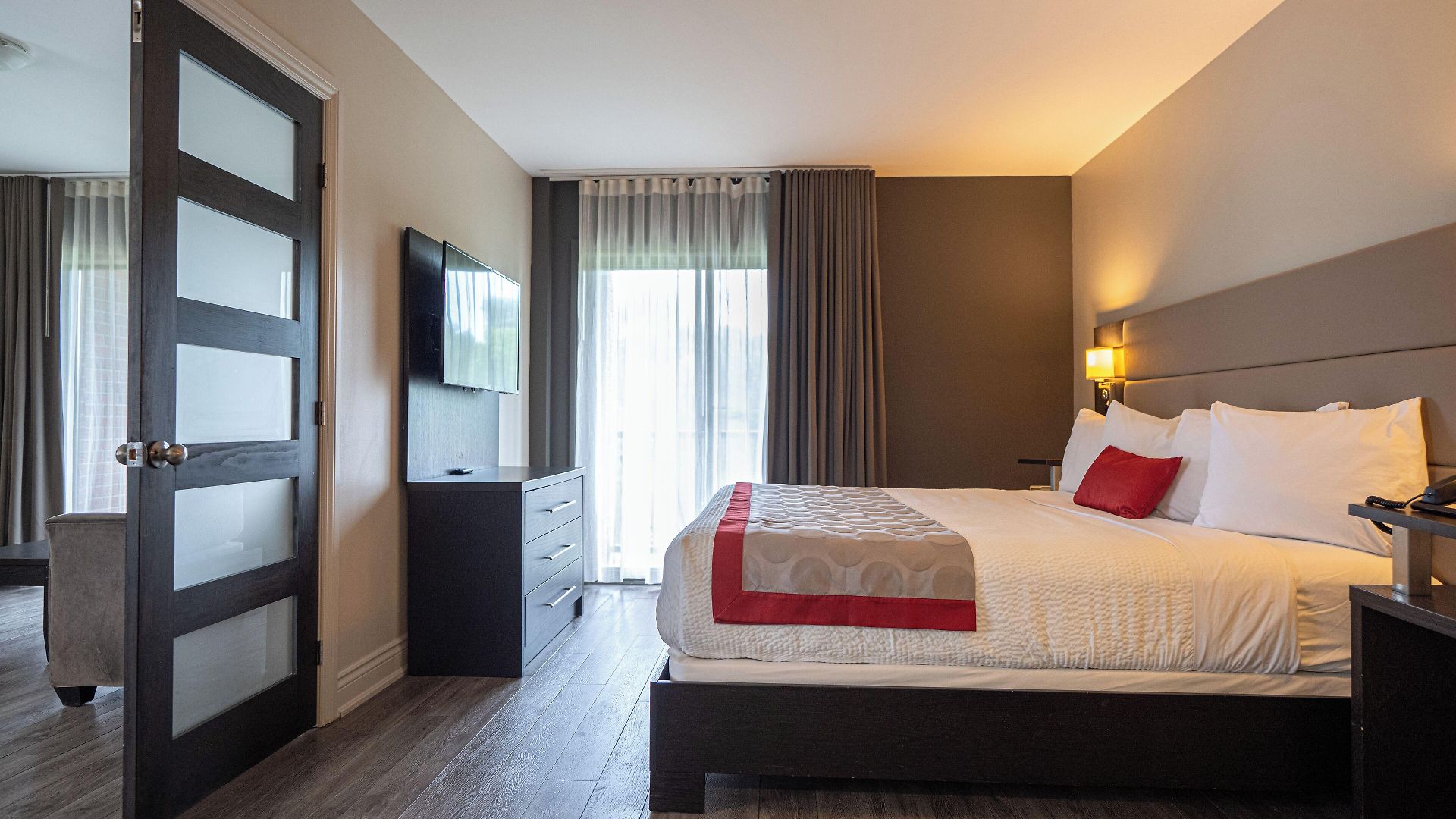 Hotel Ramada By Wyndham On The Rideau Ottawa