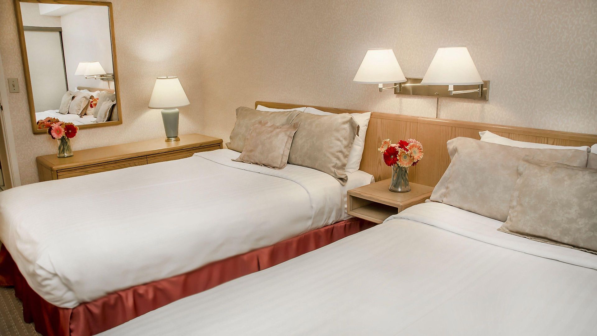 Cartier Place Hotel 3*