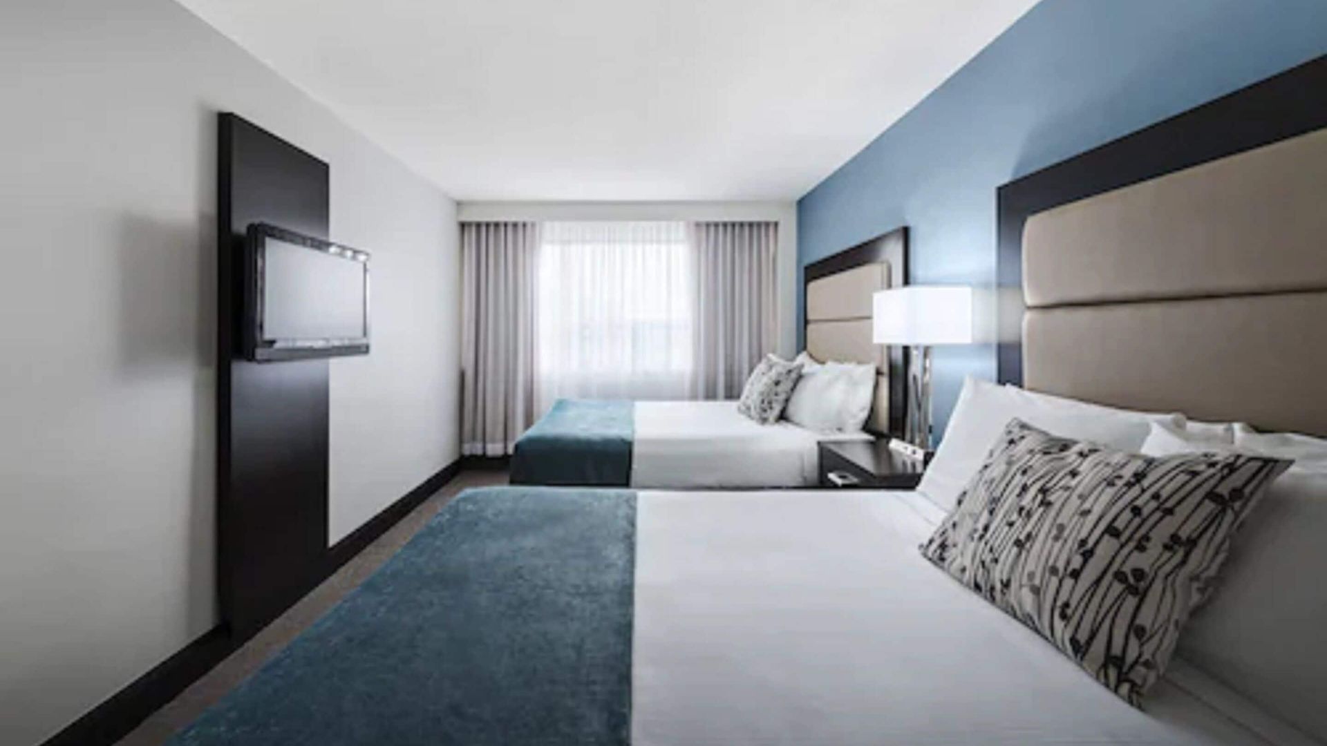 Embassy & Hotel 3*