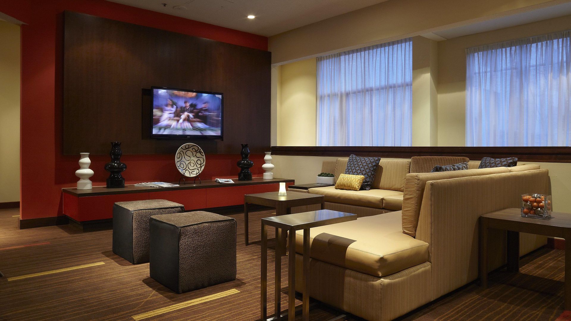 Hotel Courtyard By Marriott Downtown