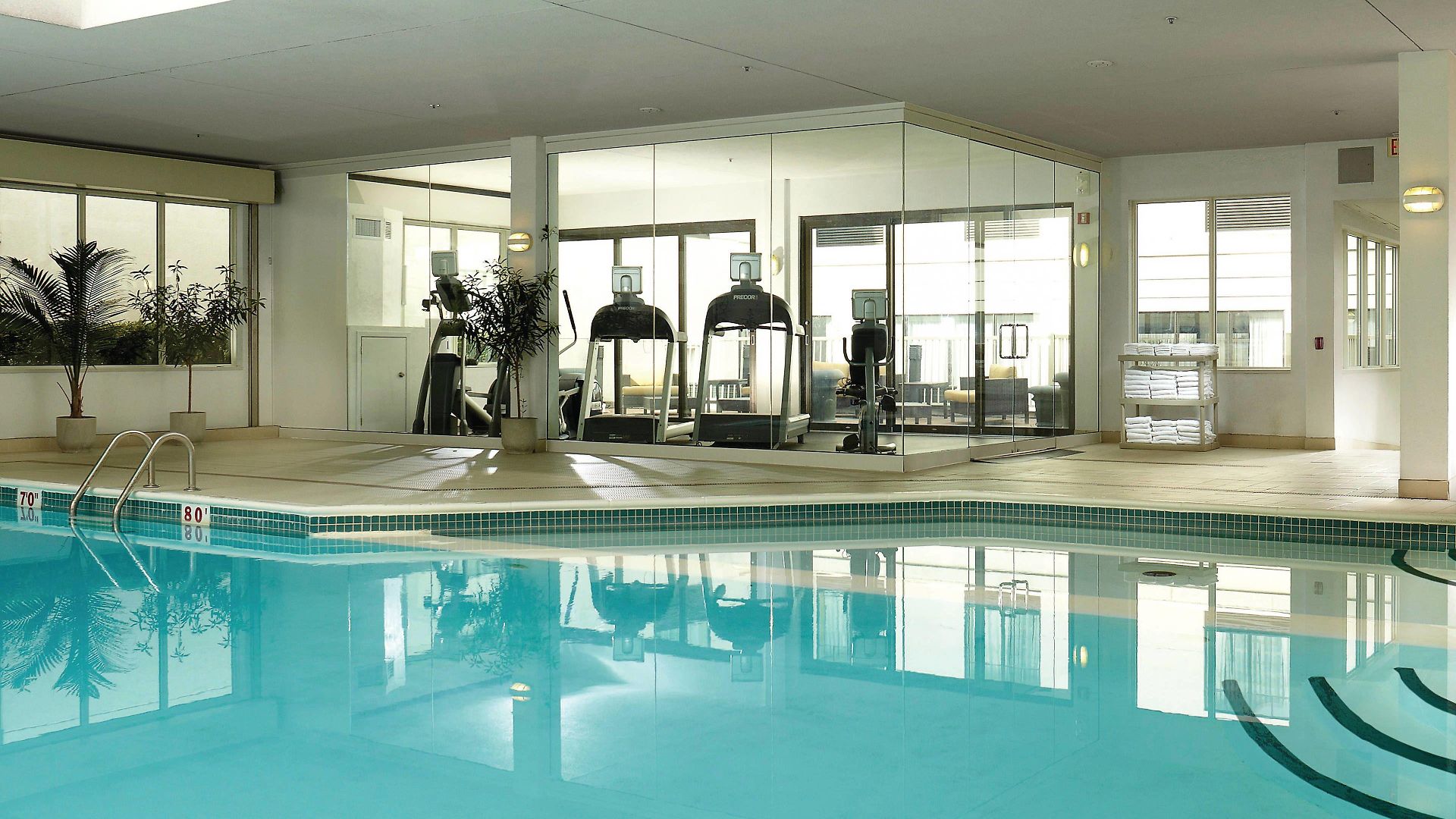 Courtyard By Marriott Downtown 3*