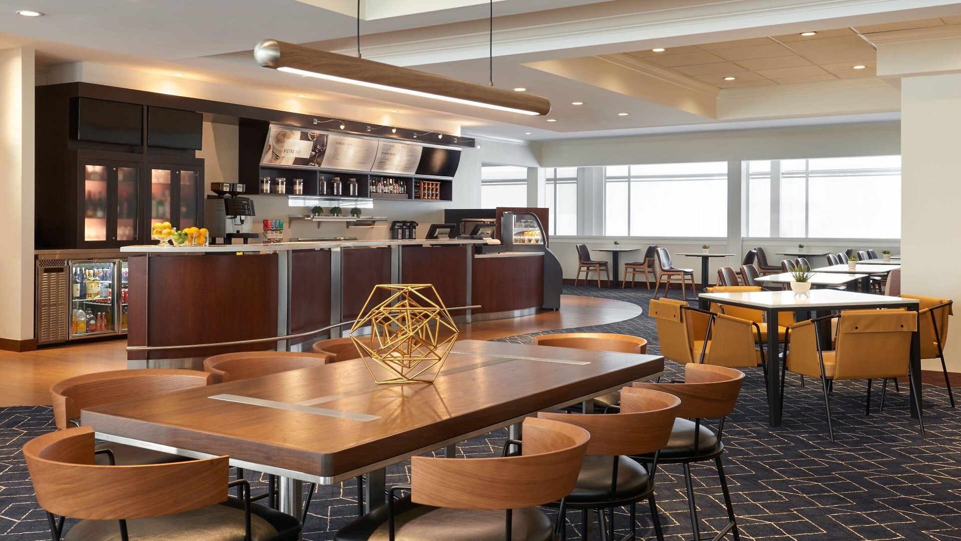 Courtyard By Marriott Downtown Hotel Ottawa