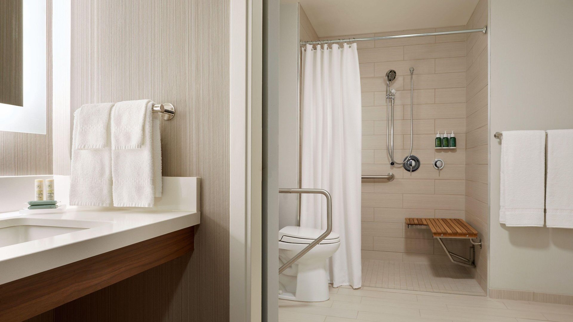 Courtyard By Marriott Downtown 3* Ottawa