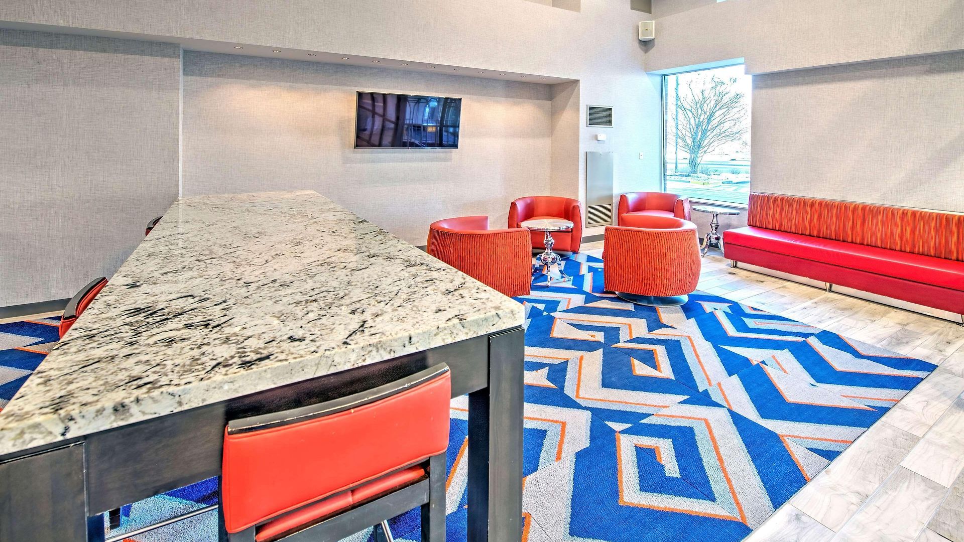 Hampton By Hilton Hotel
