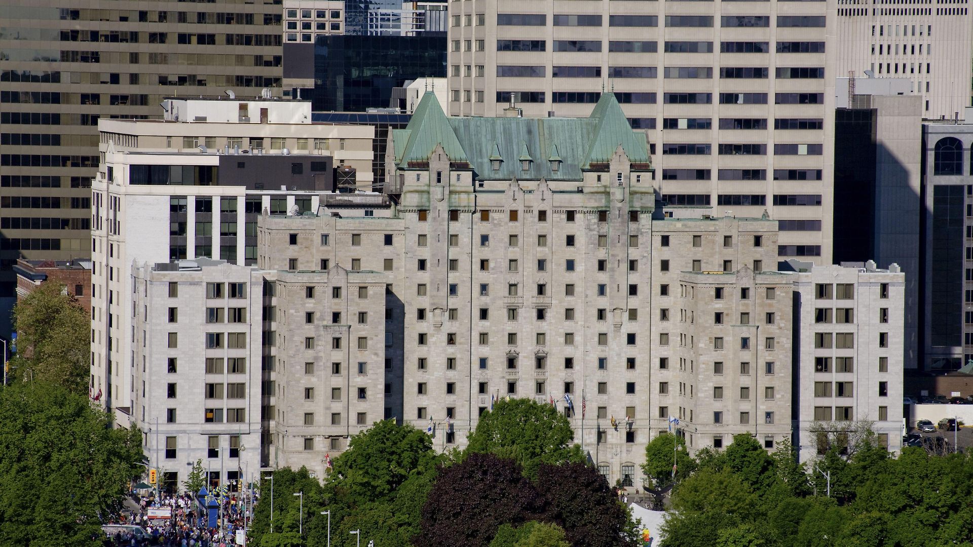 Lord Elgin 4*