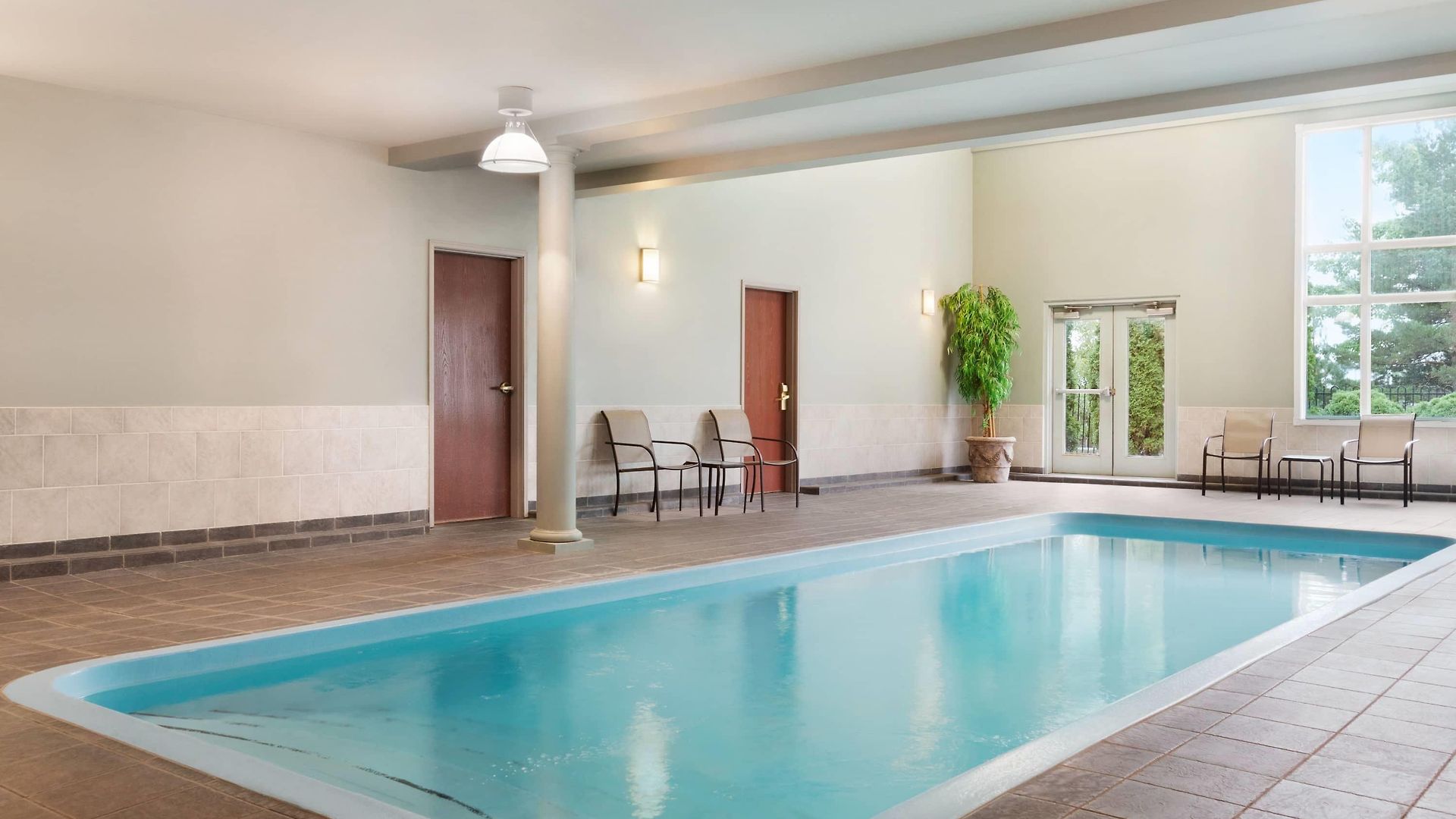 Days By Wyndham Airport Hotel 3*