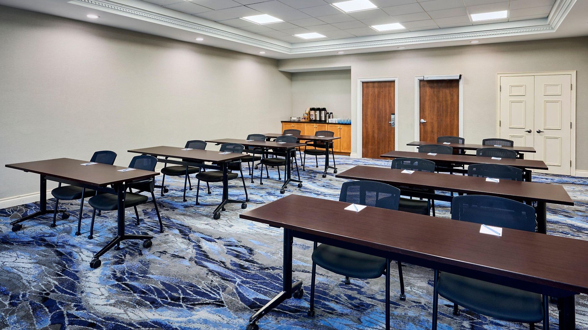 Hotel Fairfield & By Marriott Kanata 3*