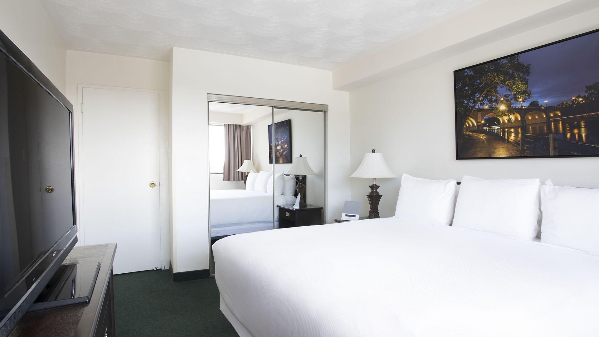 Aparthotel The Business Ottawa