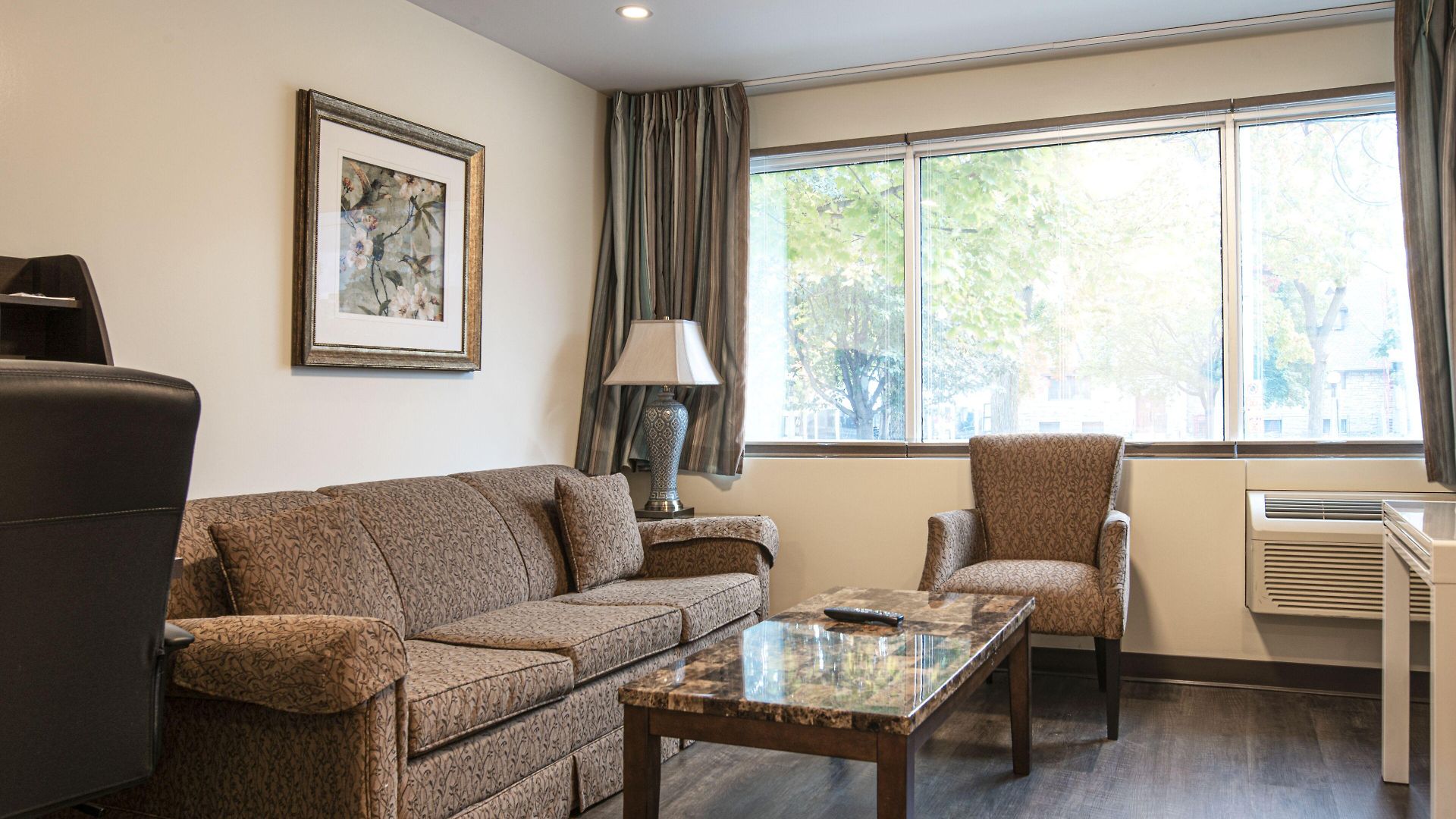 Aparthotel The Business Ottawa