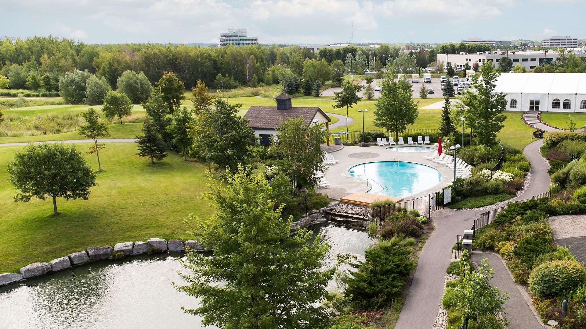 Brookstreet - West - Kanata