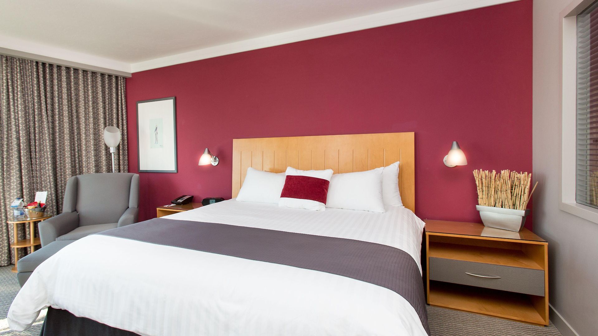 Brookstreet - West - Kanata Hotel 4*