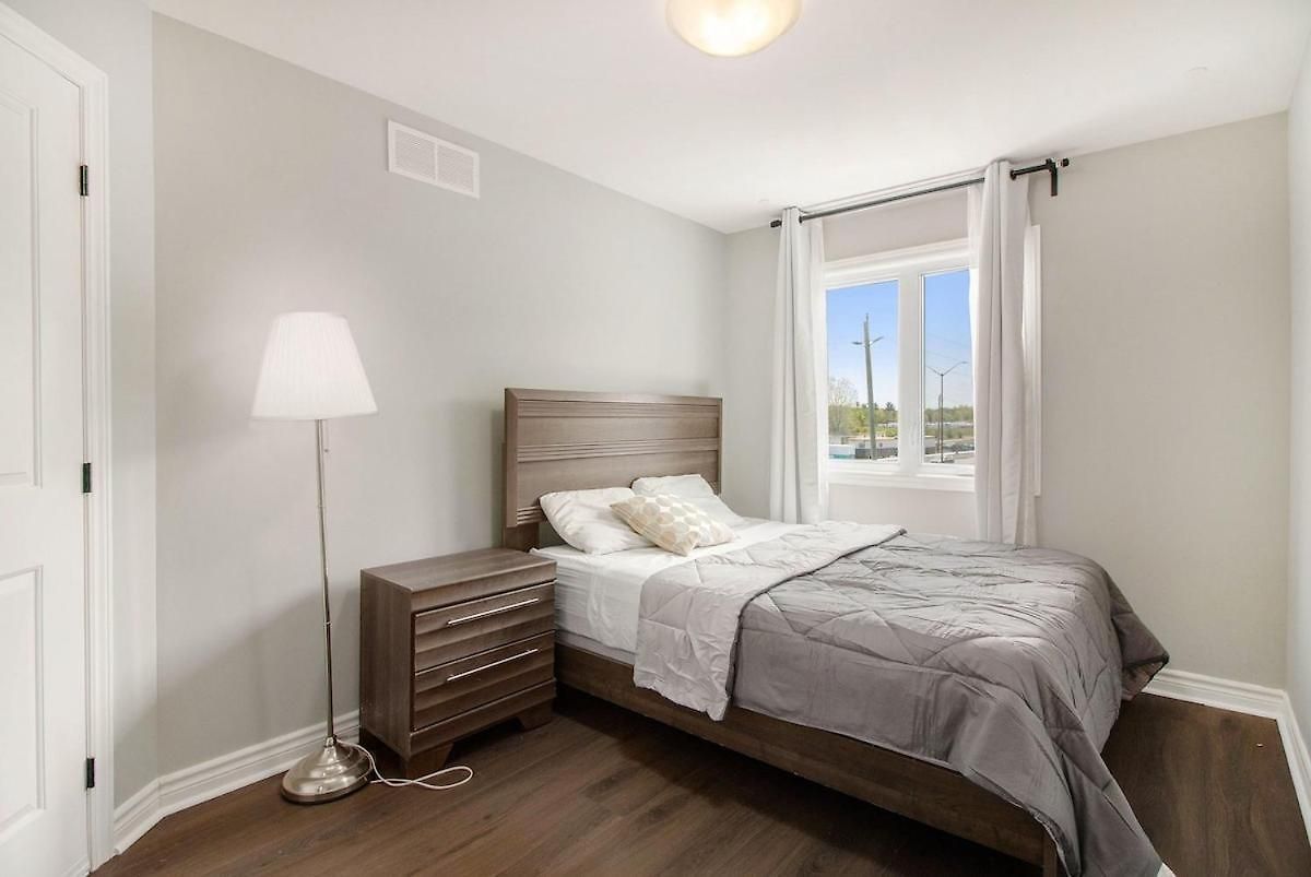 Apartment Beautifully Furnished 3-bedroom Ottawa