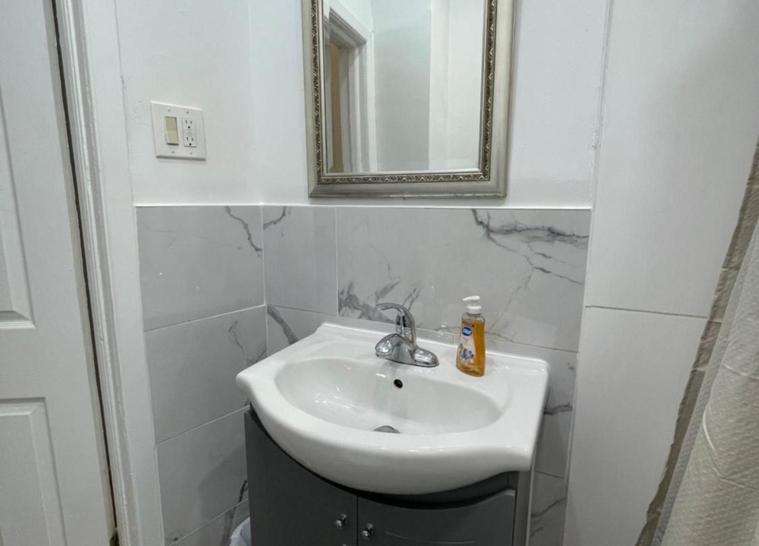 In Somerset Apartment *