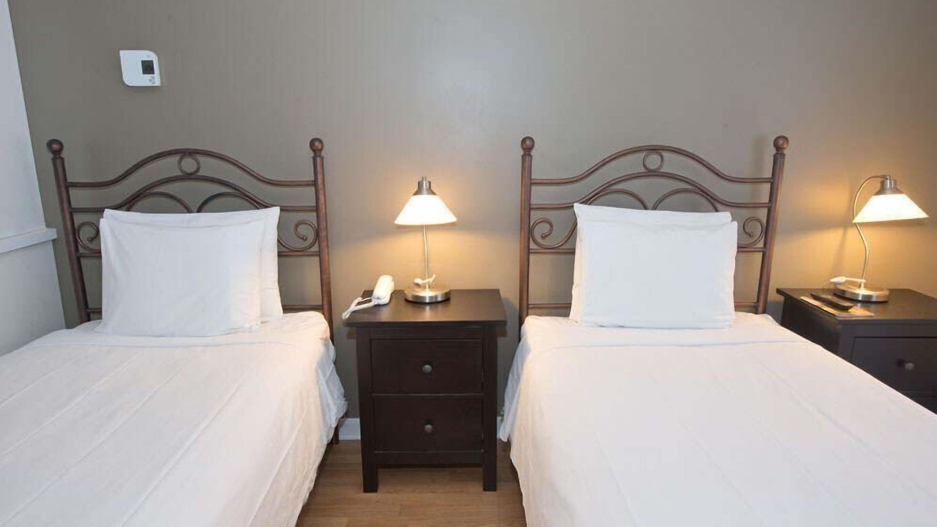 Byward Blue 3* Ottawa