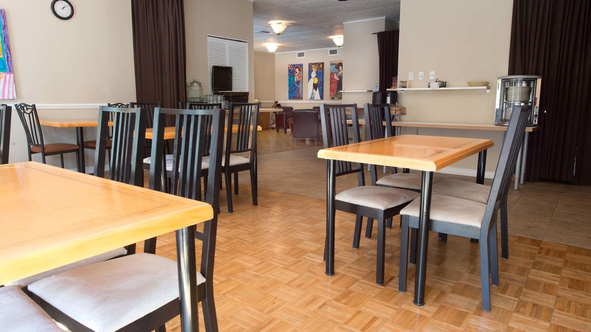 Hotel Byward Blue Ottawa